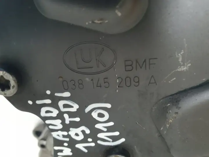 Audi A3 8L Golf IV 1.9 TDI POMPA VACUM wakum LUK 038145209A