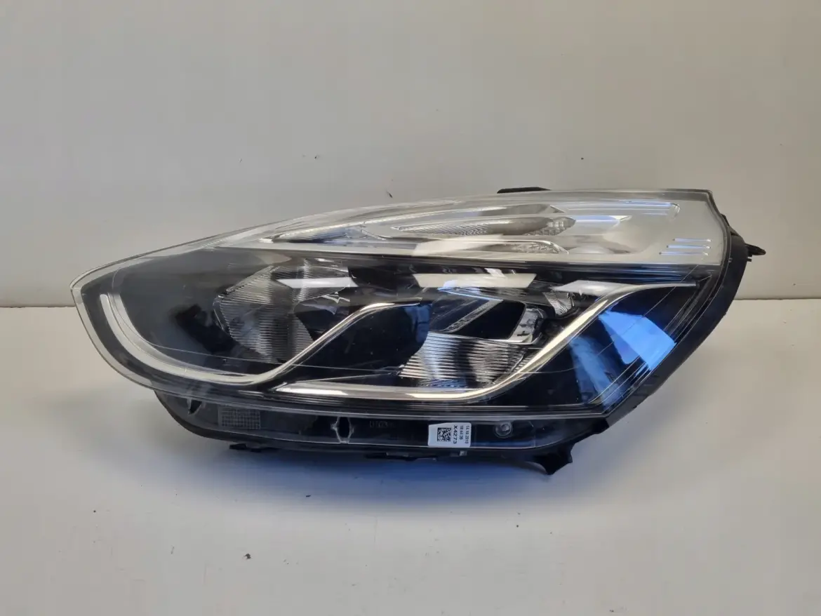 Renault Clio IV LIFT PRZEDNIA LAMPA LEWA lewy przód EUROPA 260608376R