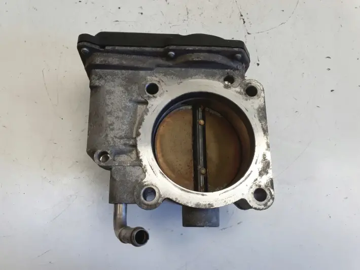Lexus IS II IS250 2.5 PRZEPUSTNICA 22030-31020