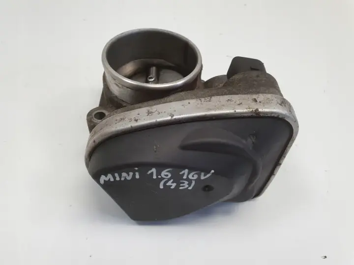 Mini Cooper R50 R53 1.6 16V PRZEPUSTNICA 7509043