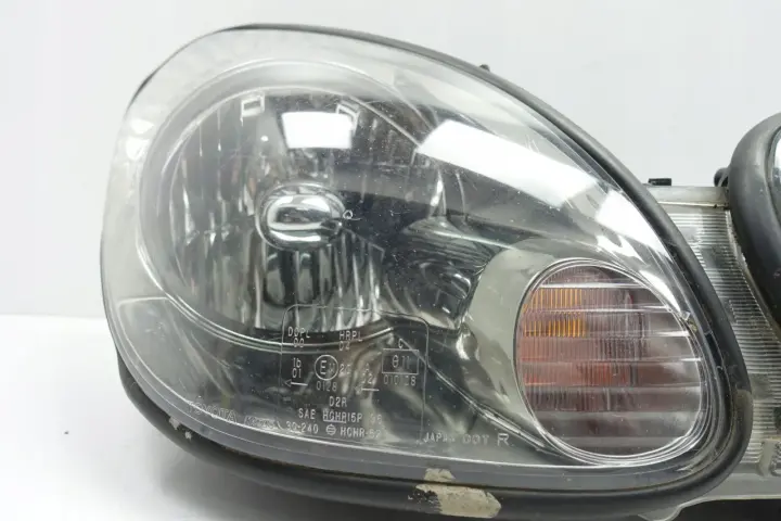 Lexus GS300 II 97-05 PRZEDNIA LAMPA prawa EUROPA