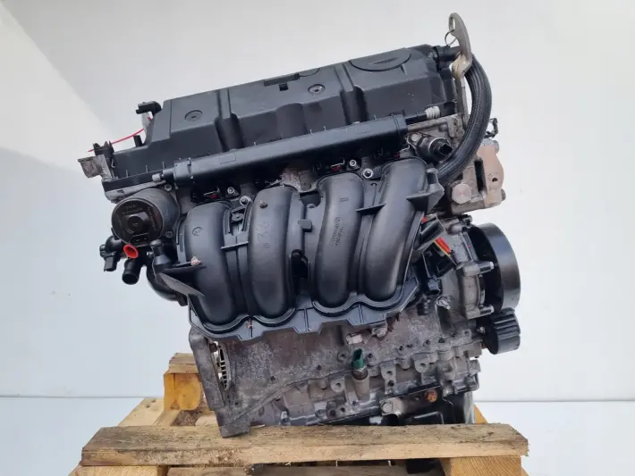 SILNIK PO PRZEGLĄDZIE Peugeot 308 1.4 16V VTI nowy rozrząd 8FS