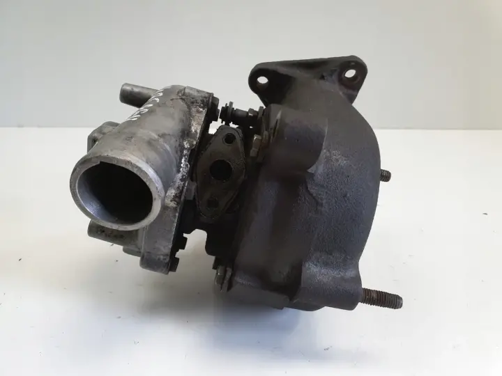 Audi A4 B5 1.9 TDI TURBOSPRĘŻARKA turbo 028145702C