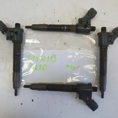 Volvo V60 V90 XC60 2.0 D4 WTRYSKIWACZ wtrysk 31452113