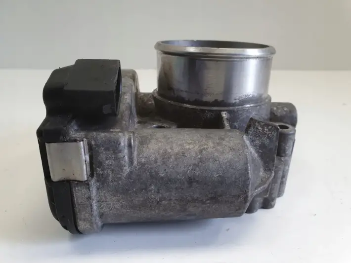Mercedes W203 CLK W209 1.8 K PRZEPUSTNICA A2711410025 0280750076