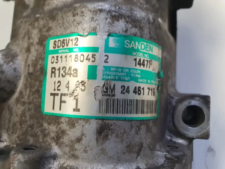 Opel Corsa C 1.4 16V SPRĘŻARKA KLIMATYZACJI 24461719