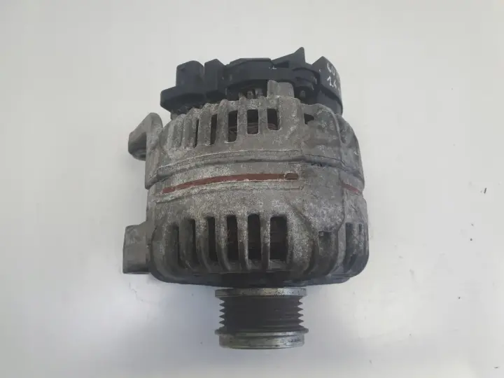 Opel Corsa D 1.4 16V ALTERNATOR bosch 0124425087 120A