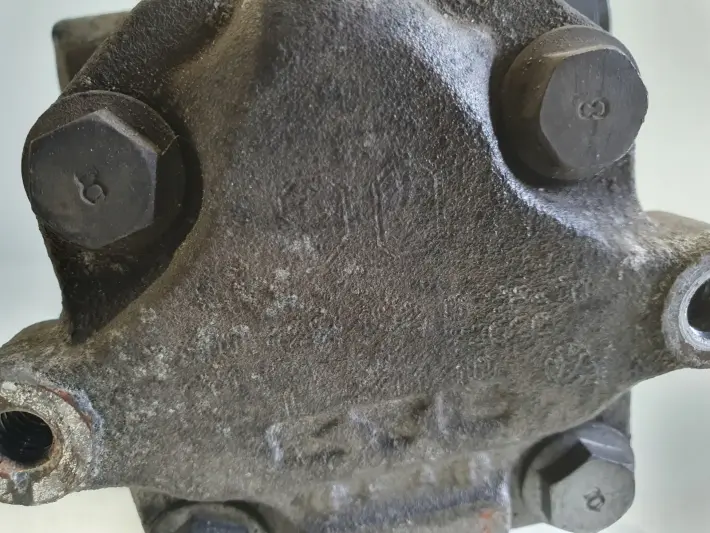 VW Touran 1.6 8V POMPA WSPOMAGANIA oryginał