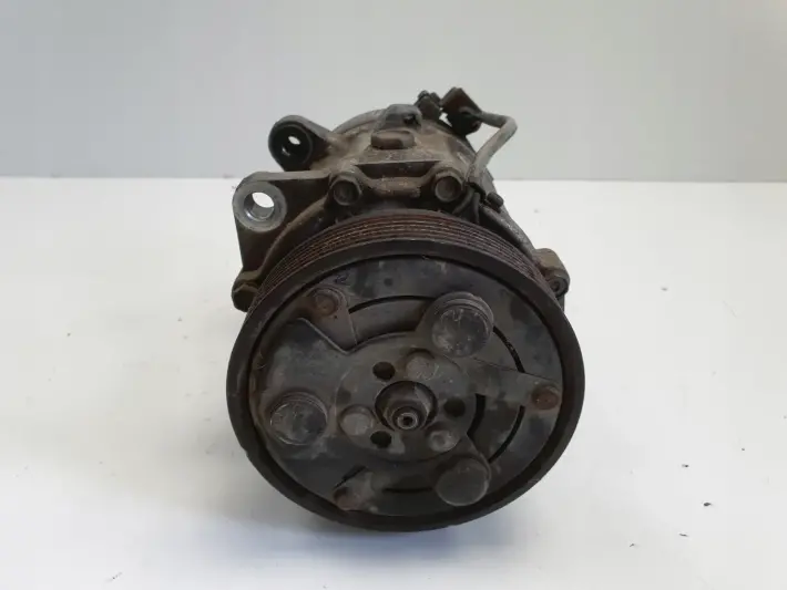 VW Golf IV 1.6 8V SPRĘŻARKA KLIMATYZACJI pompa 1J0820803F