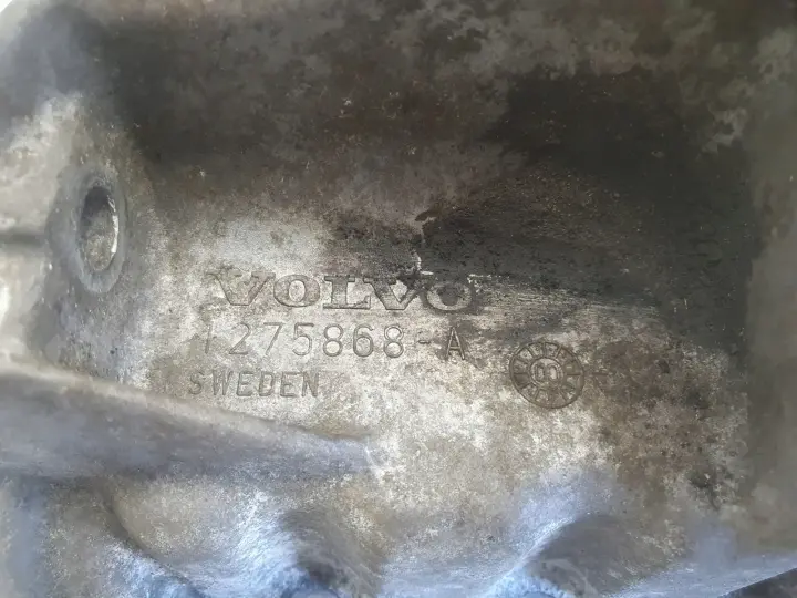 Volvo S80 S60 V70 II 2.4 T turbo MISKA OLEJOWA oleju 1275868 1275868A