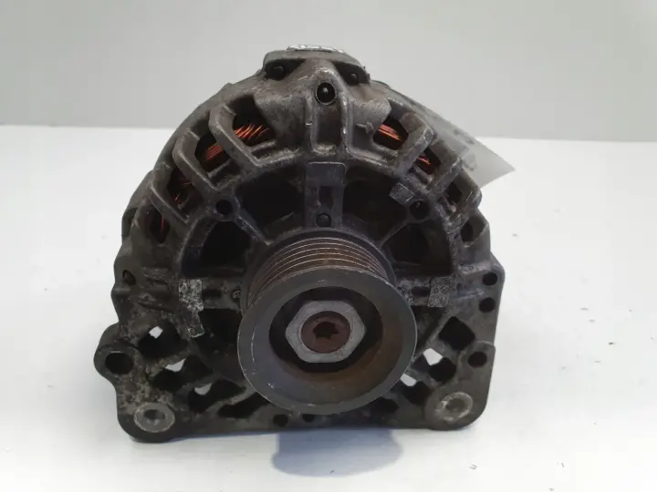Skoda Fabia I VW Polo IV 1.2 12V ALTERNATOR valeo 03D903025J