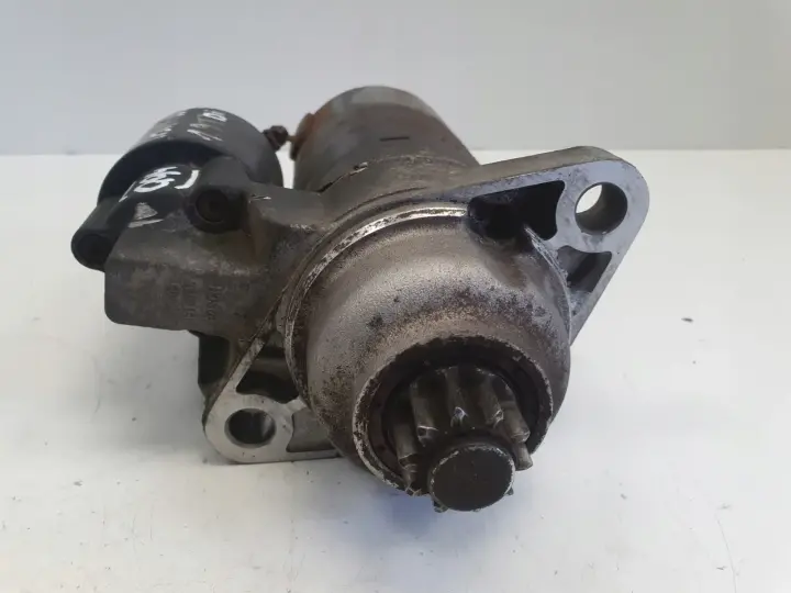 Seat Ibiza III 1.9 TDI ROZRUSZNIK bosch 0001125021 02T911023C