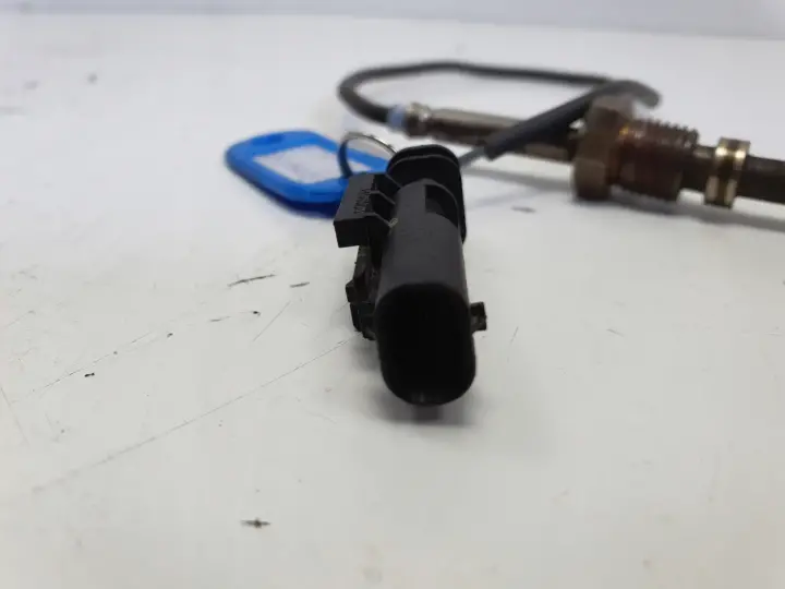 Volvo V70 III XC70 II lift 2.0D D4 CZUJNIK TEMPERATURY SPALIN 31439823