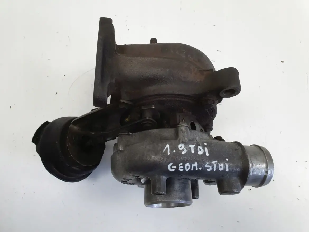 Audi A4 B7 1.9 TDI TURBOSPRĘŻARKA turbo 028145702H 115KM