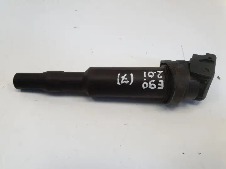 BMW E87 E90 2.0 i CEWKA ZAPŁONOWA 0221504470