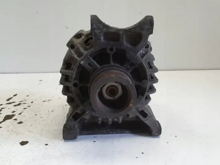Mercedes W169 1.5 8V ALTERNATOR valeo A2661540802 90A