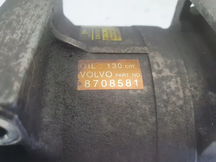 Volvo S60 I V70 II 2.4 2.4 T SPRĘŻARKA KLIMATYZACJI pompa 8708581