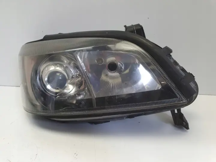 Opel Zafira A PRZEDNIA LAMPA PRAWA prawy przód XENON EUROPA 0301116272