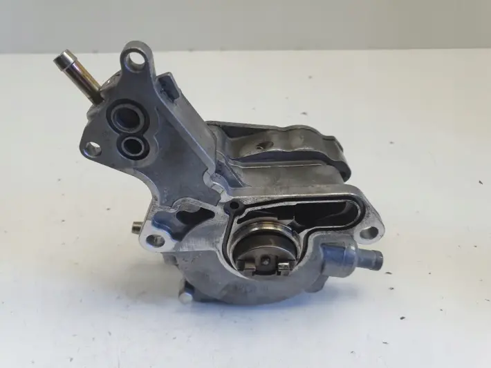 Audi A6 C5 VW Passat B5 1.9 TDI POMPA VACUM wakum 038145209A