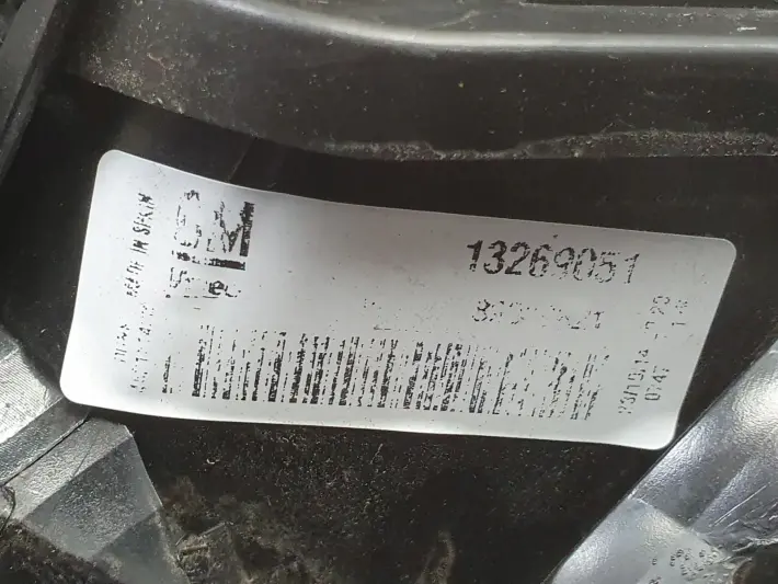 Opel Corsa D 5 drzwi TYLNA LAMPA PRAWA prawy tył pasażera 13269051