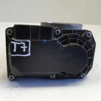 Volvo C30 S40 II V50 2.4 B PRZEPUSTNICA 8677694