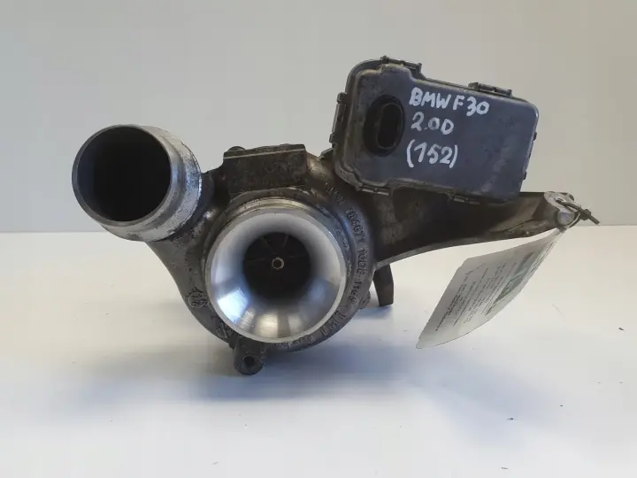 BMW F30 F31 2.0 D TURBOSPRĘŻARKA turbo 8518204