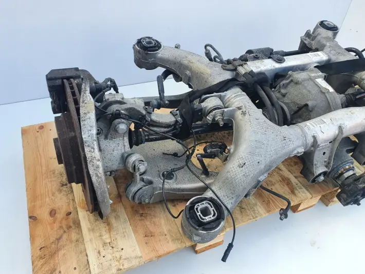 BMW F01 4.4 BI TURBO 750 TYLNE ZAWIESZENIE KOMPLET