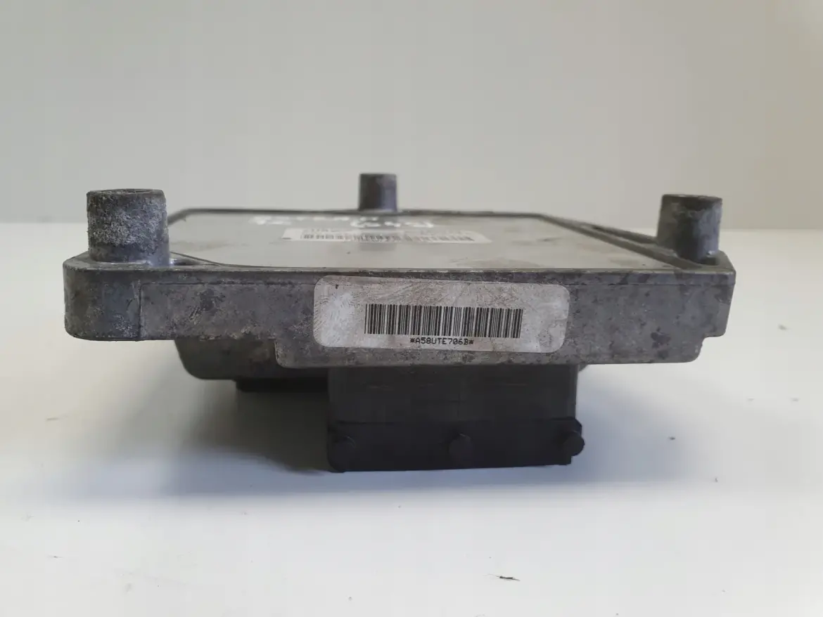 Opel Zafira B 1.6 16V STEROWNIK SILNIKA komputer 55562549 FHAW