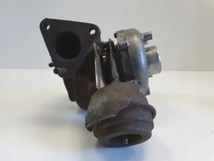 Audi A4 B5 VW Passat B5 1.9 TDI TURBOSPRĘŻARKA turbo 028145702H