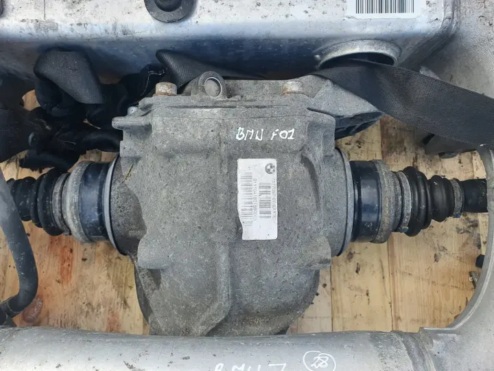 BMW F01 4.4 BI TURBO 750 TYLNE ZAWIESZENIE KOMPLET