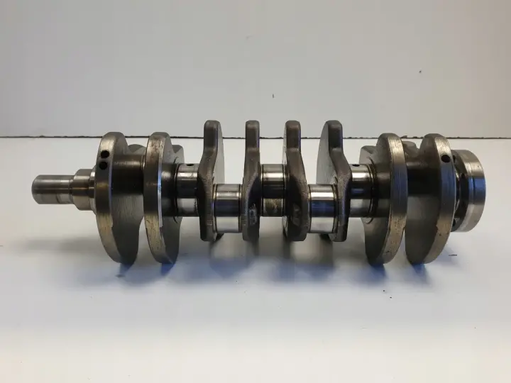 Opel Corsa D 1.3 CDTI WAŁ KORBOWY