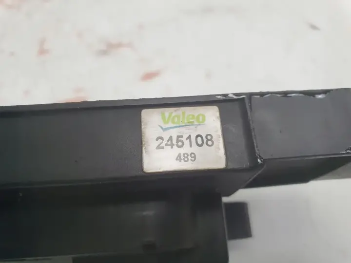 3d08cdc3b559d91fd5b3838d19771470