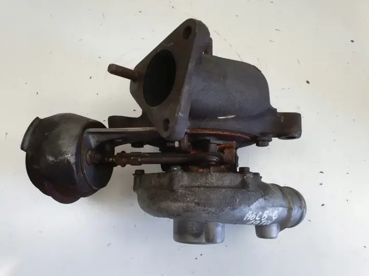 Audi A6 C5 1.9 TDI TURBOSPRĘŻARKA turbo 028145702R