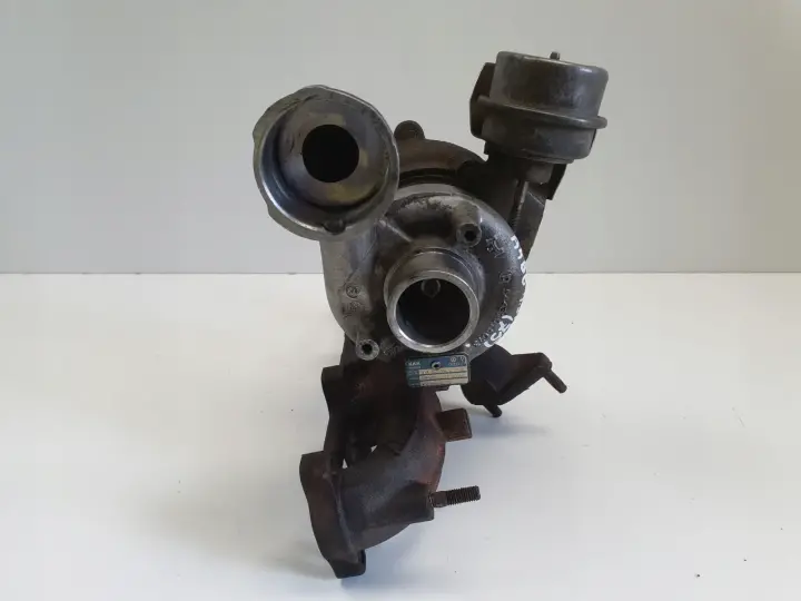 VW Golf IV 1.9 TDI TURBOSPRĘŻARKA turbo 038253016S ASZ
