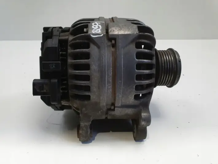 Seat Toledo II Leon I 1.9 TDI ALTERNATOR Bosch 028903028E 120A