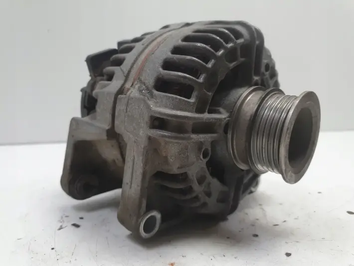 Opel Astra III H 1.6 16V ALTERNATOR bosch 0124425020 ZJ 100A