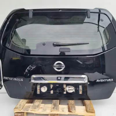 Nissan Pathfinder III R51 TYLNA TYLNIA KLAPA BAGAŻNIKA TYŁ czarna czarny