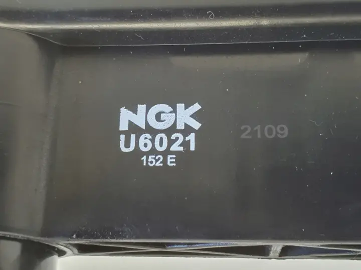 Citroen C3 1.4 16V CEWKA ZAPŁONOWA U6021 NGK