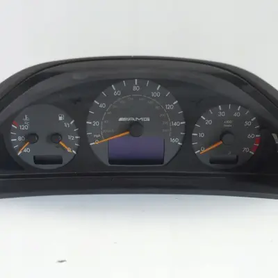 Mercedes CLK W208 5.5 V8 AMG LICZNIK ZEGARY europa