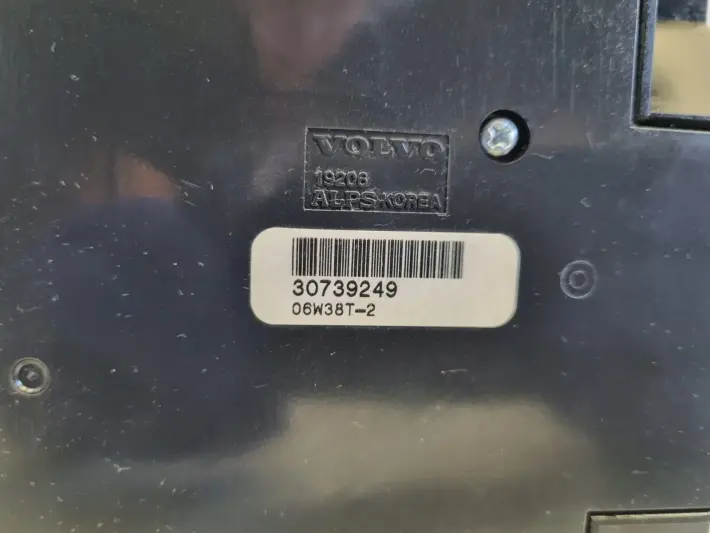 Volvo V50 S40 II C30 PANEL KLIMATYZACJI Nawiewu radia przełącznik 30739249