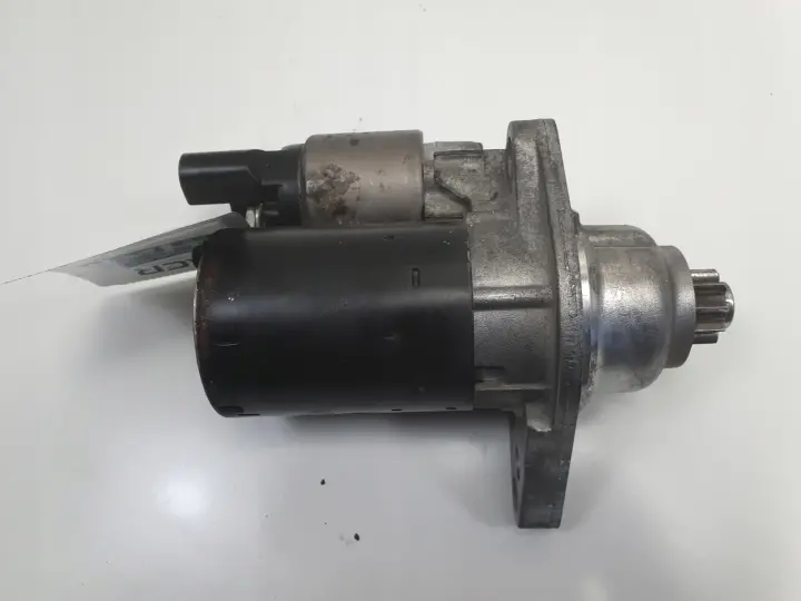 VW Passat B6 1.6 FSI ROZRUSZNIK bosch BLF