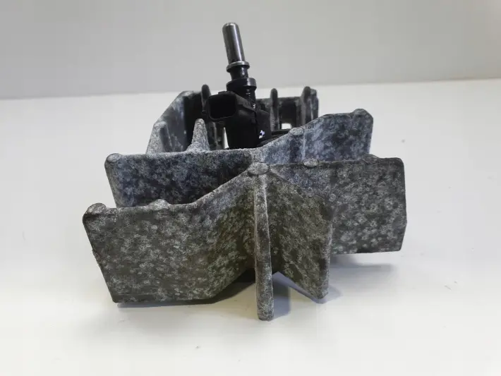 Renault Clio III 1.5 DCI WTRYSKIWACZ DPF łapa UCHWYT