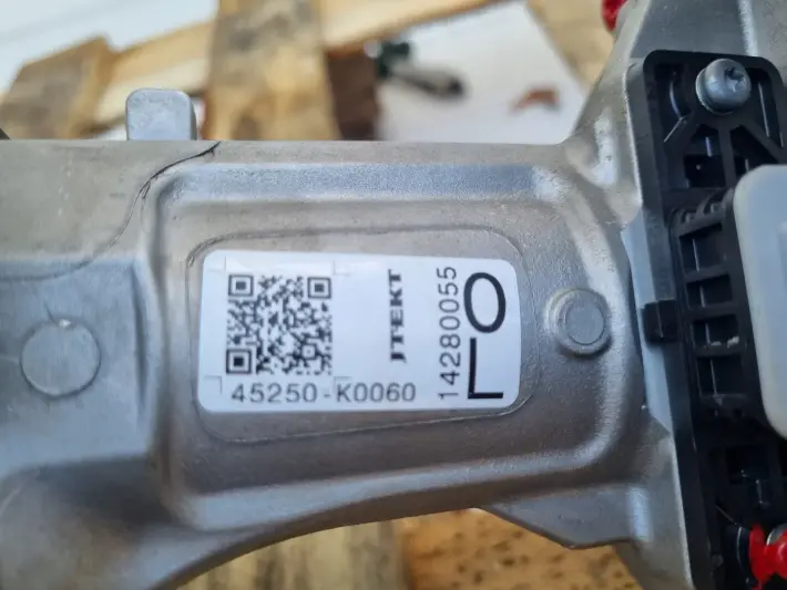 Toyota Yaris IV POMPA WSPOMAGANIA wspomaganie elektryczne 45250-K0060