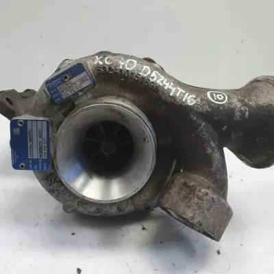 Volvo S60 II 2.4 D5 TURBOSPRĘŻARKA turbo 36002640