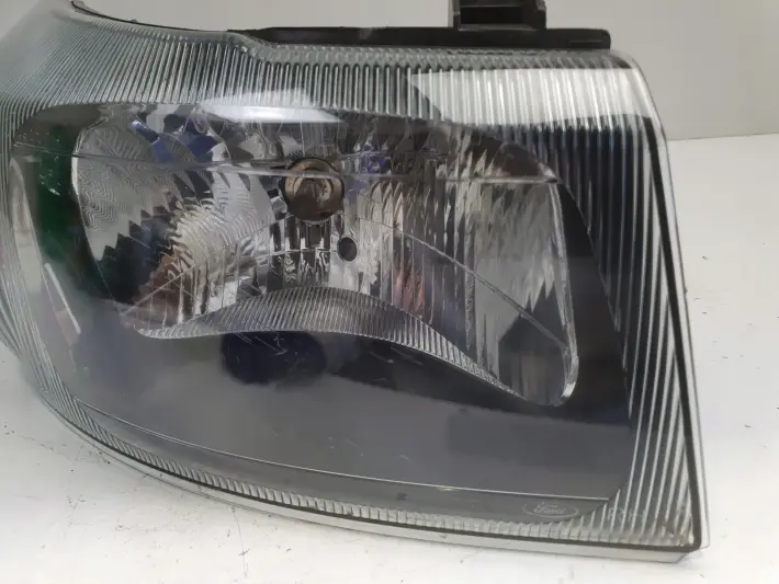 Ford Transit Mk6 00-06 PRZEDNIA LAMPA PRAWA prawy przód anglik 4C16-13008