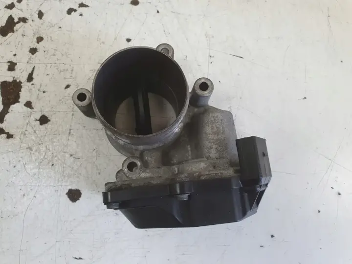 Audi A6 C6 2.0 TDI PRZEPUSTNICA 03L128063E