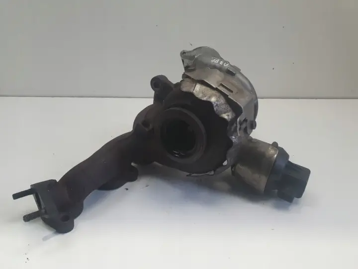 Audi A3 8P 2.0 TDI TURBOSPRĘŻARKA 03L253016F