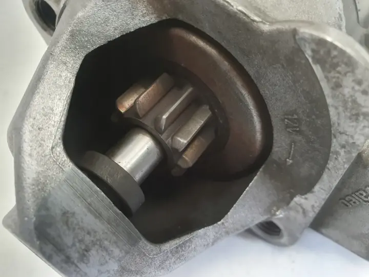 Audi A4 B5 1.9 TDI AJM ROZRUSZNIK valeo 068911024E