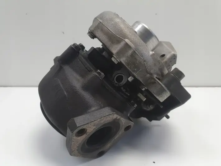 BMW E87 E90 2.0 D TURBOSPRĘŻARKA 7795497 49135-05761