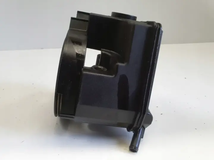 Peugeot 206 1.4 8V POMPA WSPOMAGANIA